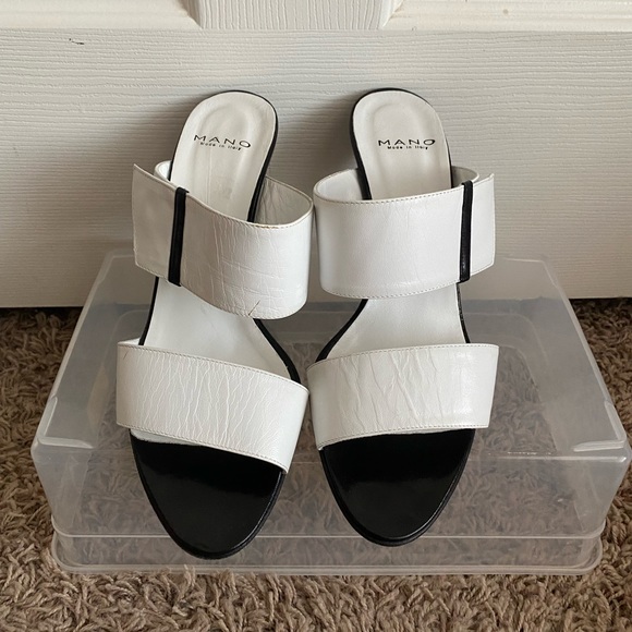 Two Strap Heels - Picture 3 of 4